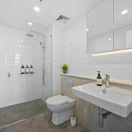 Linton - Free Secure Parking * Brisbane