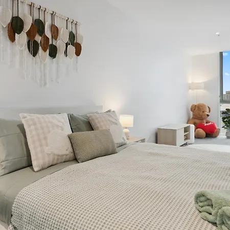 Boho Retreat - Walk To Gabba Stadium - Free Parking * Brisbane