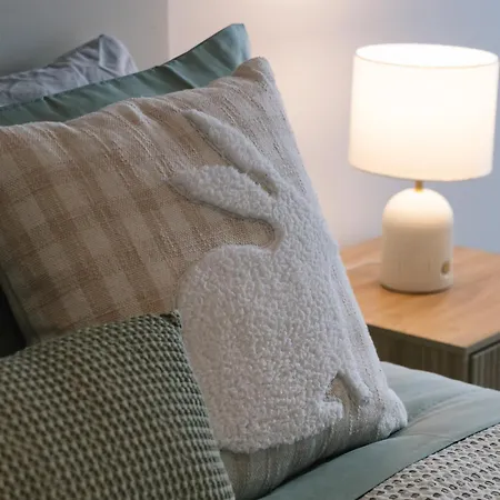 Apartment Boho Retreat - Walk To Gabba Stadium - Free Parking