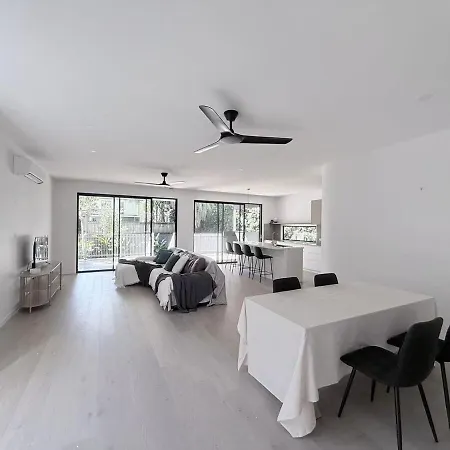 Modern Comfort Inner Holiday home *