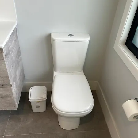 Hill 2-bedroom With Charming View * Brisbane