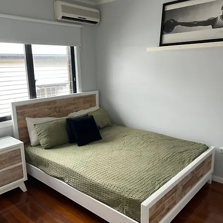Apartment Hill 2-bedroom With Charming View *