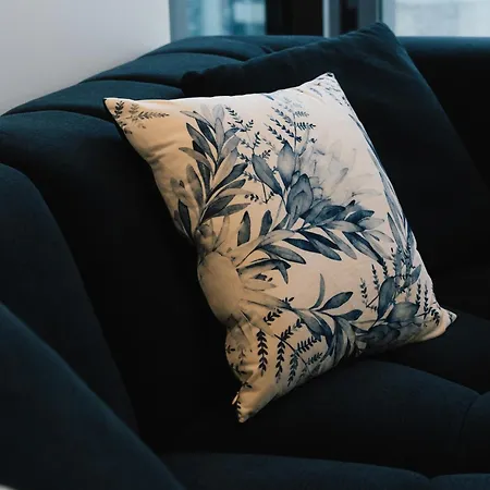 Sky Living & River Views In Queens Wharf Residences Apartment Brisbane