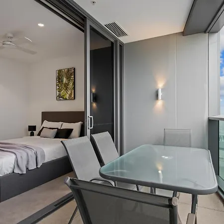 Apartment Sky Living & River Views In Queens Wharf Residences