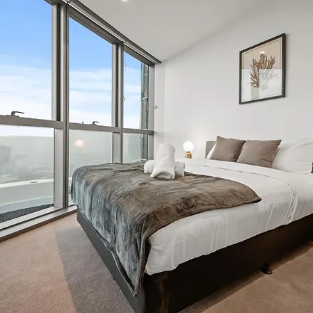 Sky Living & River Views In Queens Wharf Residences *