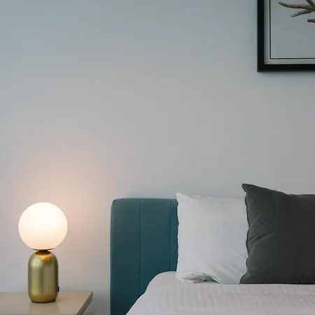 Apartment Sky Living & River Views In Queens Wharf Residences Brisbane