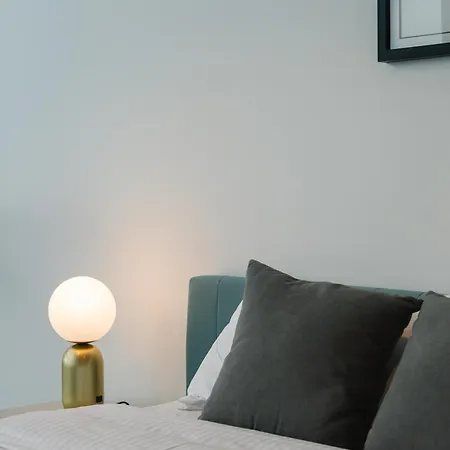 Apartment Sky Living & River Views In Queens Wharf Residences