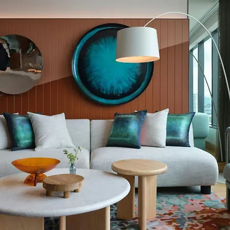 W 5* Brisbane