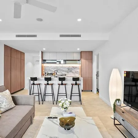5 Star Queens Wharf 2br 2ba High Floor Epic Views C29