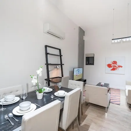 Apartment Modern 2br 2ba With Parking In South