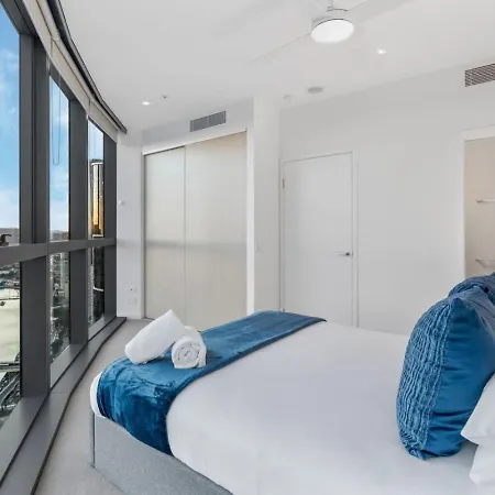 Apartment Luxurious 2 Bed With Pool Sauna And Gym *