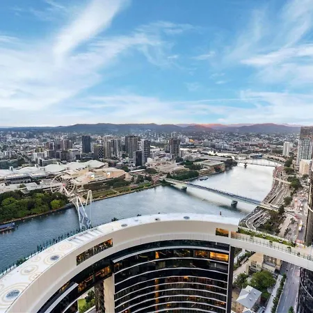 Apartment Luxurious 2 Bed With Pool Sauna And Gym Brisbane