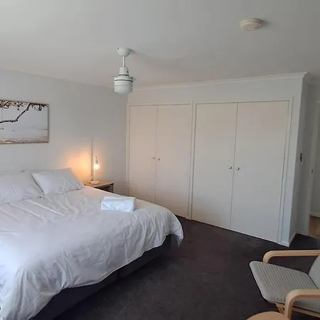 Villa Wynnum Creek Retreat *