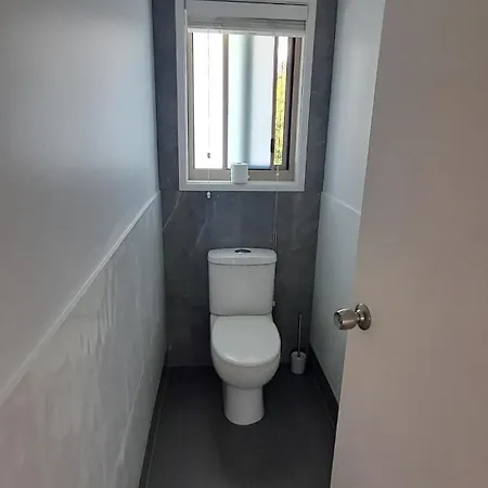 Wynnum Creek Retreat Villa *