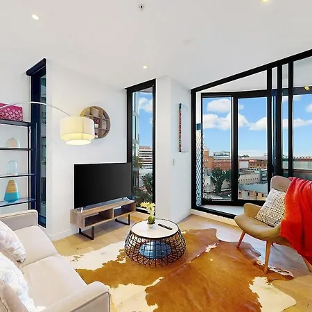 Apartment 2br Fortitude Valley Pool Gym And Parking