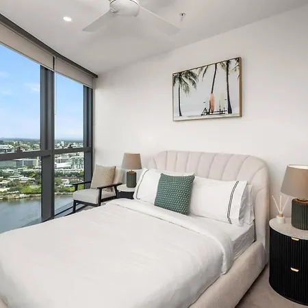 New Luxe 2br Queens Wharf Apartment Brisbane
