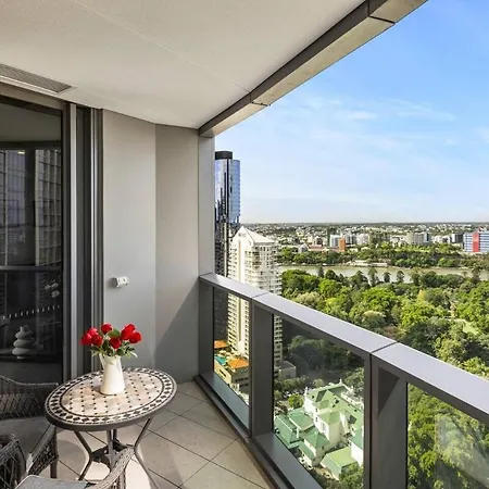 Apartment New Luxe 2br Queens Wharf *