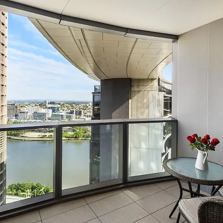 Luxury 1br In Queens Wharf Brisbane