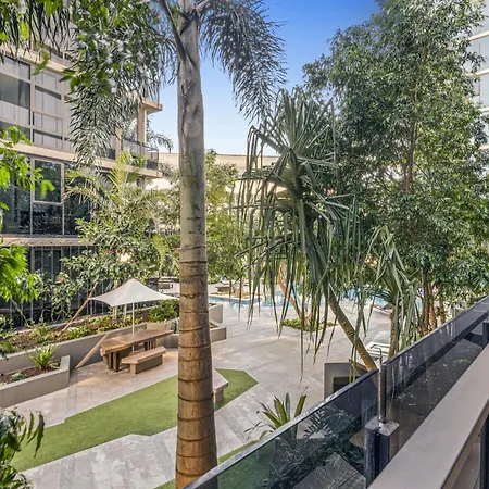Modern South Bank Walk To Dining & Museums Apartment Brisbane