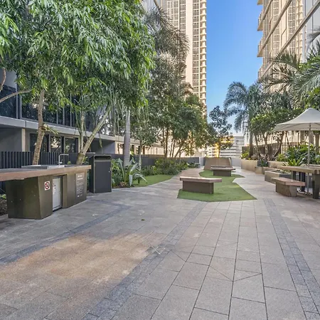 Modern South Bank Walk To Dining & Museums * Brisbane