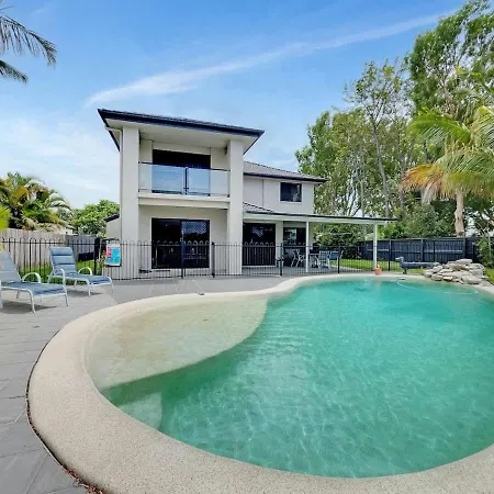 Spacious Family & Pet-friendly On The Canal * Brisbane