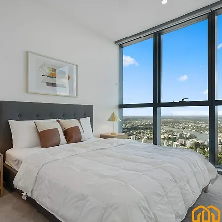 Apartment Elegant Escape 1-bedroom Riverfront *