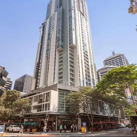 2 Bedrooms With 1 Carpark Cbd Brisbane