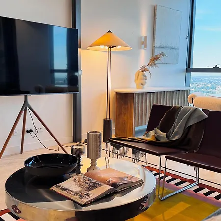 Apartment Queen's Wharf *