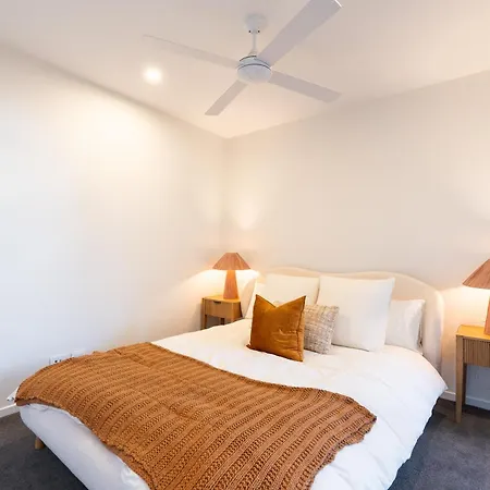 Premium 3br Floor With Parking, Ev Friendly & Views