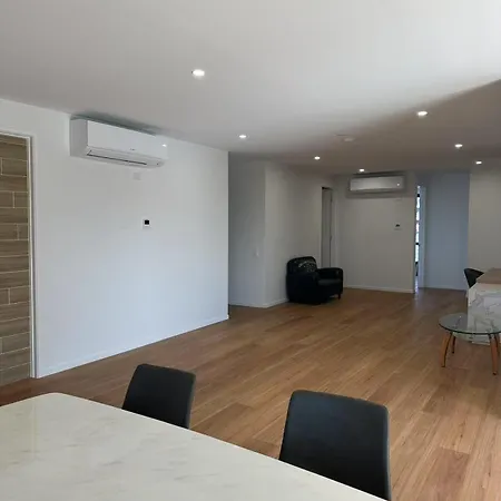 Oxley Motor 4*