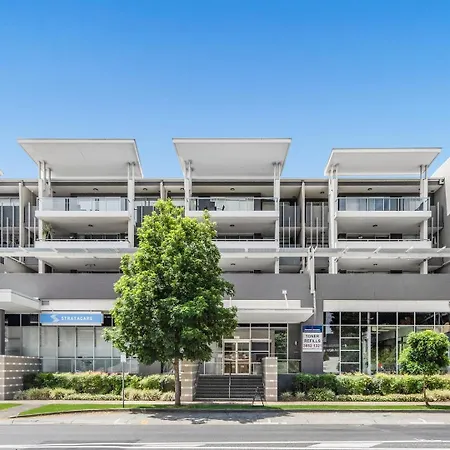 Leafy And Quiet 2br - Close To Hospital With Parking Brisbane