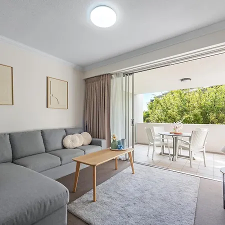 Leafy And Quiet 2br - Close To Hospital With Parking *