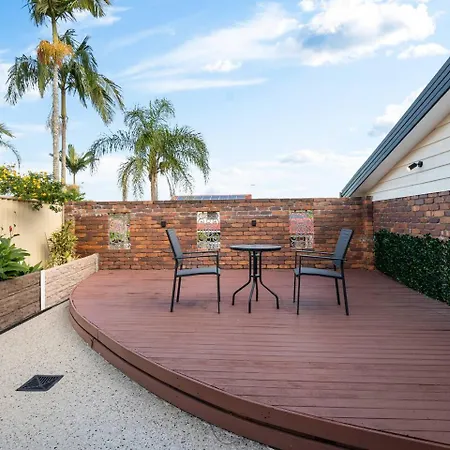 Holiday home Sunnybank Hills Retreat 6 Beds Near Market Square