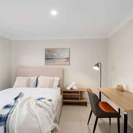Sunnybank Hills Retreat 6 Beds Near Market Square Holiday home *