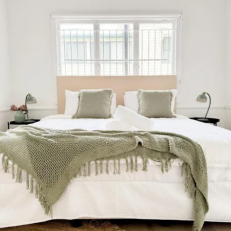 Apartment Limone - 2br - Sleeps 6 - Cbd And Free Parking *
