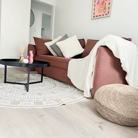 Apartment Sunday In Sevilla - 2br - Sleeps 6 - Cbd And Parking