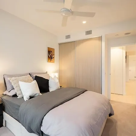 Stunning River View 2 br Casino Qw Apartment Brisbane