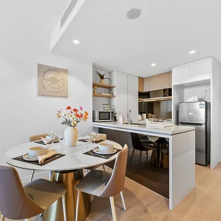 Of Clouds - Brand New Lv 31 On Star Casino Bne, Privately Managed Apartment *
