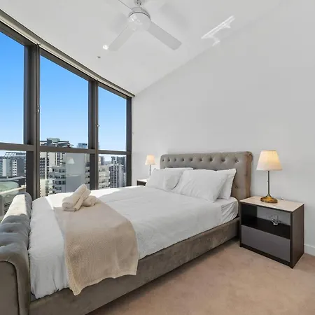 Apartment Of Clouds - Brand New Lv 31 On Star Casino Bne, Privately Managed *