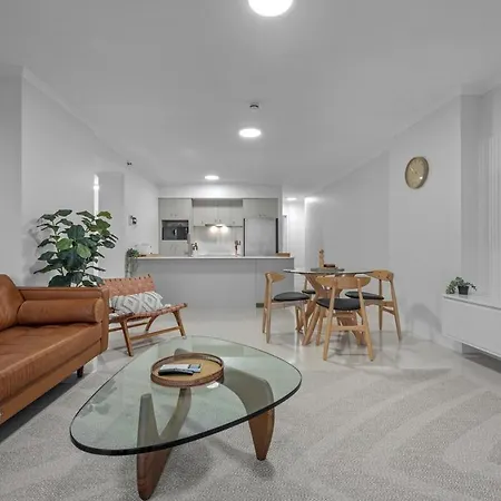 Skyline Stunner 3bed-2bath-1car-views - Cbd Apartment Brisbane