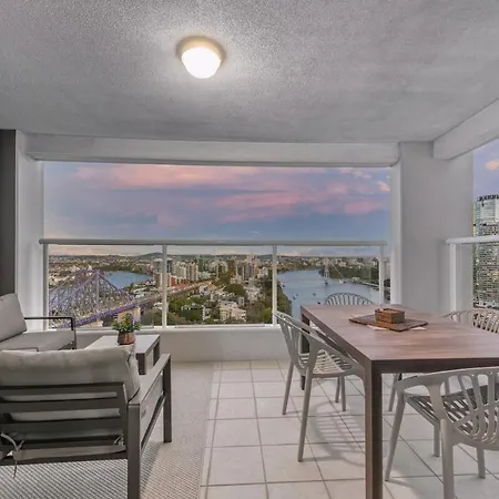 Skyline Stunner 3bed-2bath-1car-views - Cbd Brisbane