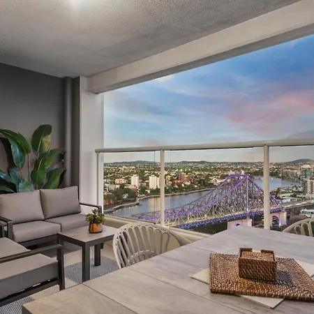 Skyline Stunner 3bed-2bath-1car-views - Cbd *