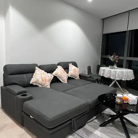 Luxury At Queens Wharf Tower Homestay