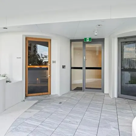 Homestay Luxury At Queens Wharf Tower