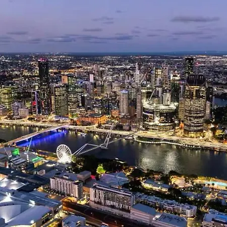 Luxury At Queens Wharf Tower Homestay Brisbane