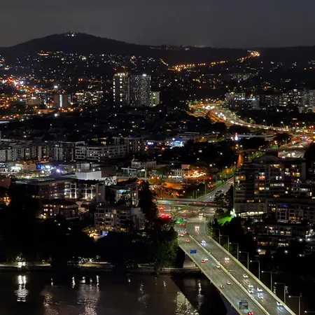 Homestay Luxury At Queens Wharf Tower *
