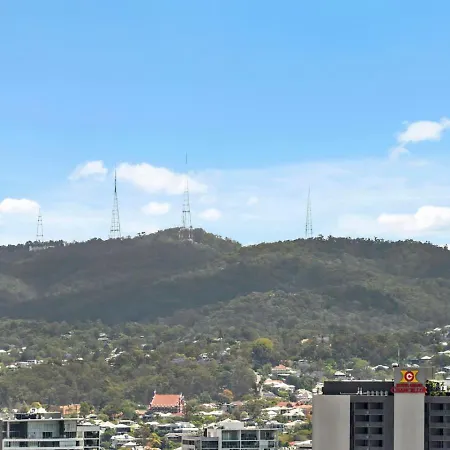 1 Bedroom With Stunning Views Heart Of