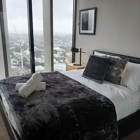 1 Bedroom With Stunning Views Heart Of * Brisbane