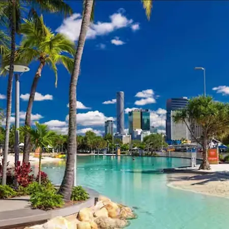 Apartment Park Ave Retreat - 3 Carparks, Wifi, Bbq, King Bed *