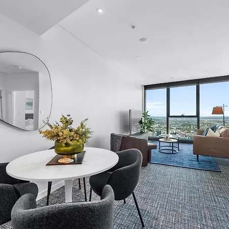 Skyrise Style - 1bed-1bath-1car-views - Cbd